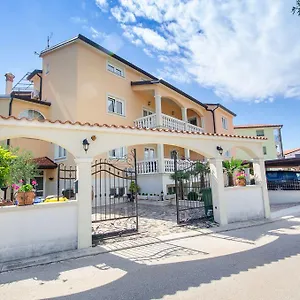 Amfora Apartment