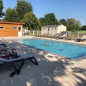Campingplatz Du Sevron, Saint-Etienne-du-Bois (Ain)